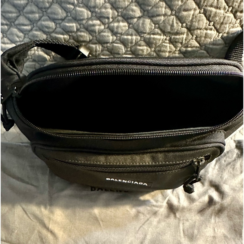 BALENCIAGA Explorer Belt Bag - Unisex - Picture 3 of 6